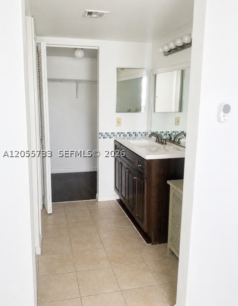 Photo of 9901 Westview Dr #315, Coral Springs, FL 33076 (MLS # A12055733)