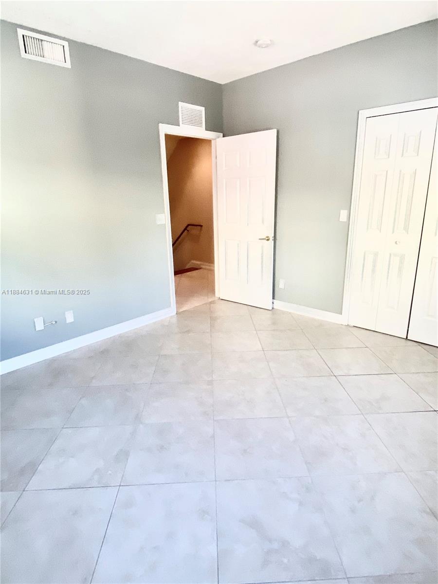 WAVERLY PLACE - Residential Lease
