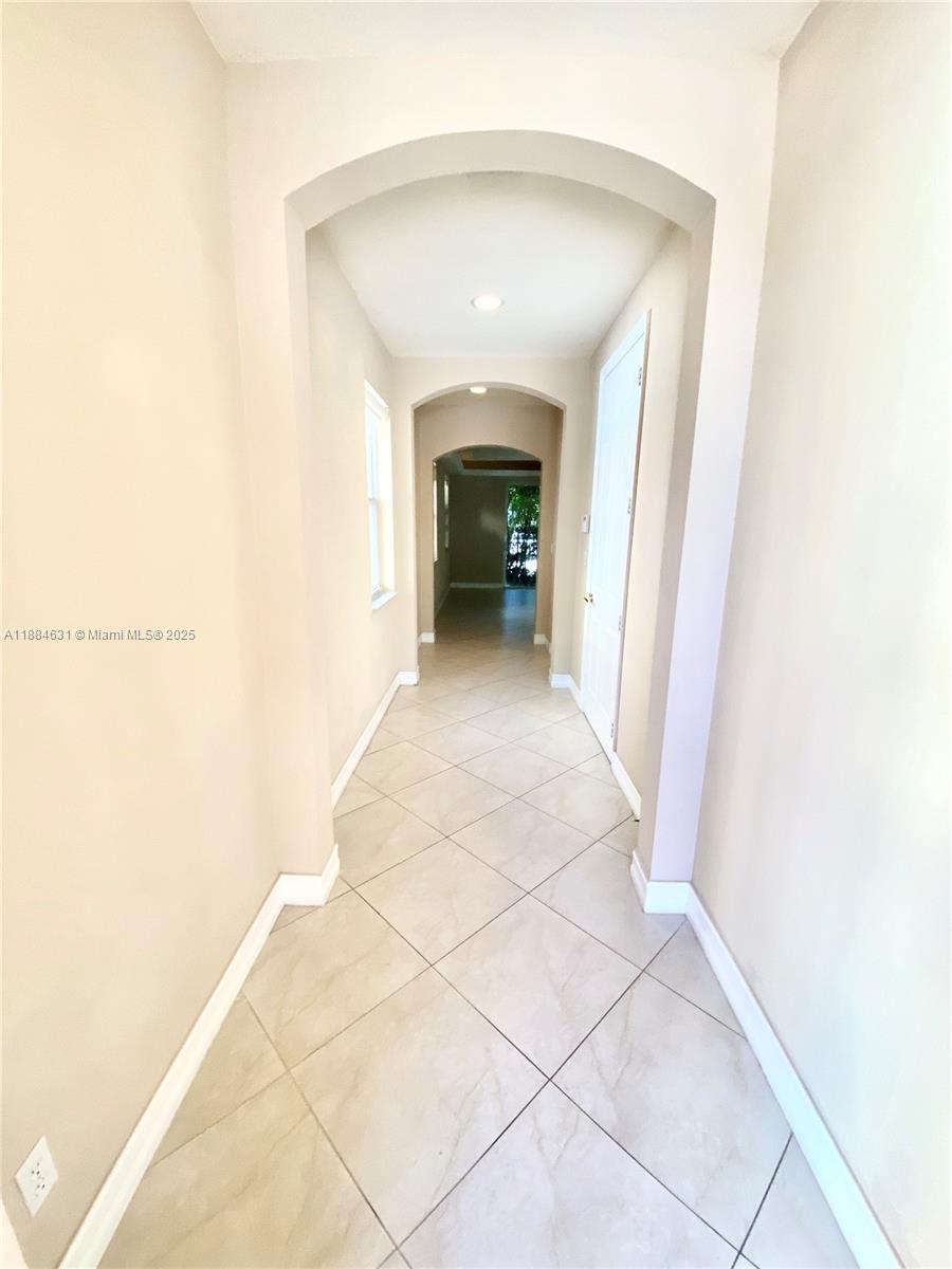 WAVERLY PLACE - Residential Lease