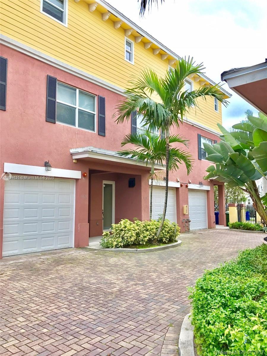 WAVERLY PLACE - Residential Lease