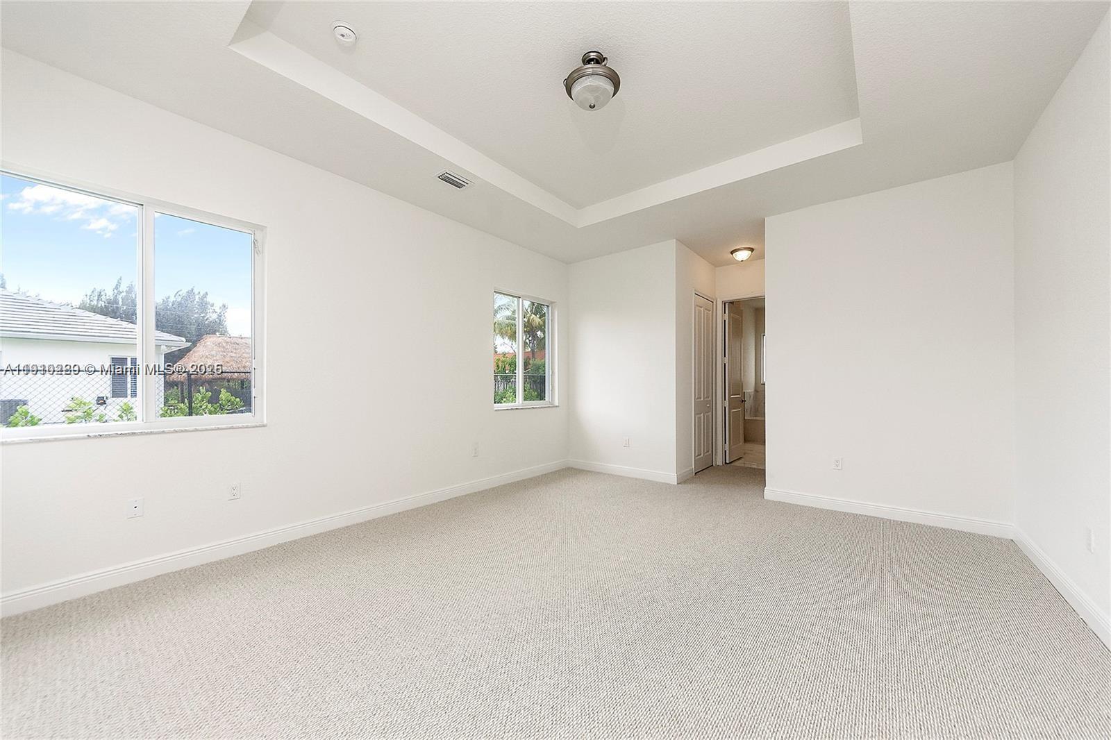 PALMETTO BAY ESTATES - Residential