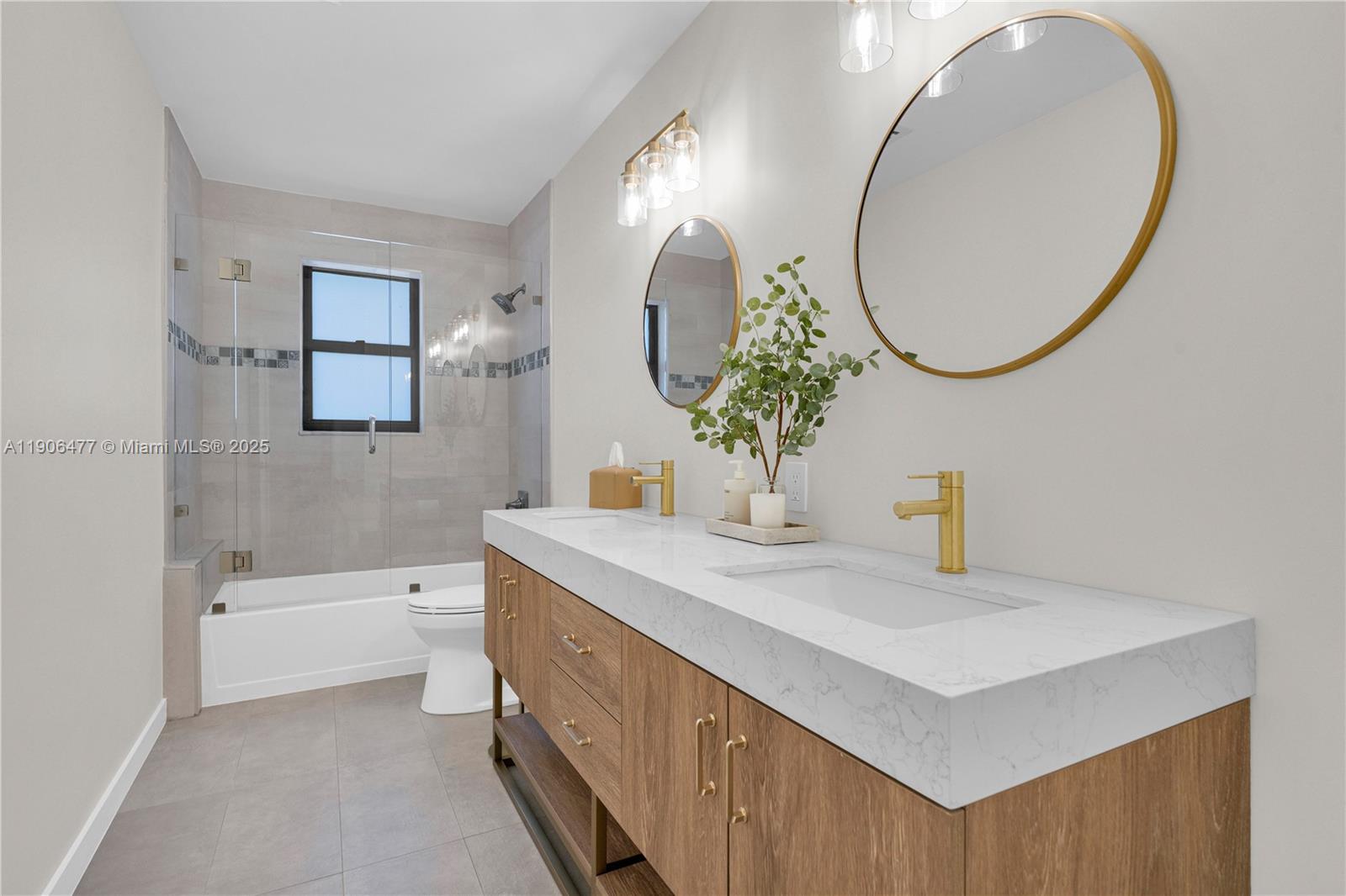 PEMBROKE SPRINGS PLAT - Residential