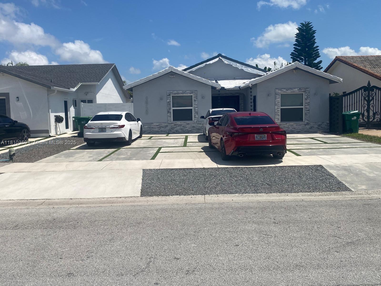 14730 57th Ter, Miami, Broward County, Florida - 4 Bedrooms  
2 Bathrooms - 