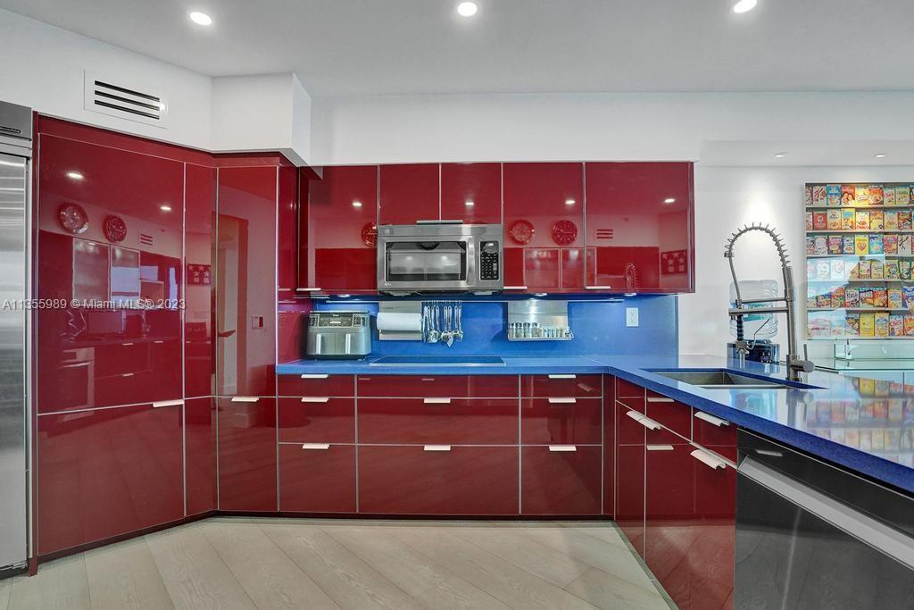 100 HIDDEN BAY CONDO - Residential