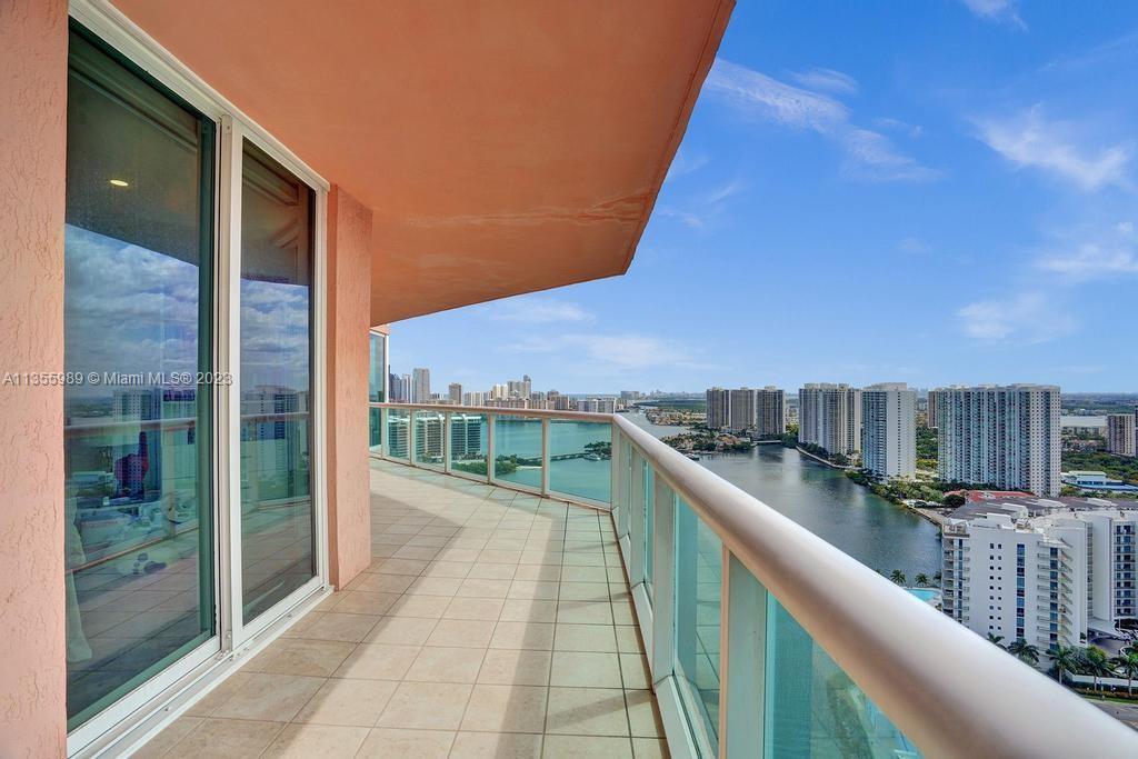 100 HIDDEN BAY CONDO - Residential