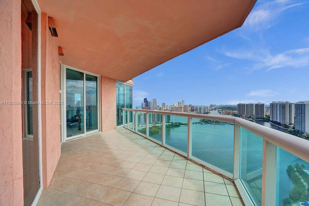 100 HIDDEN BAY CONDO - Residential