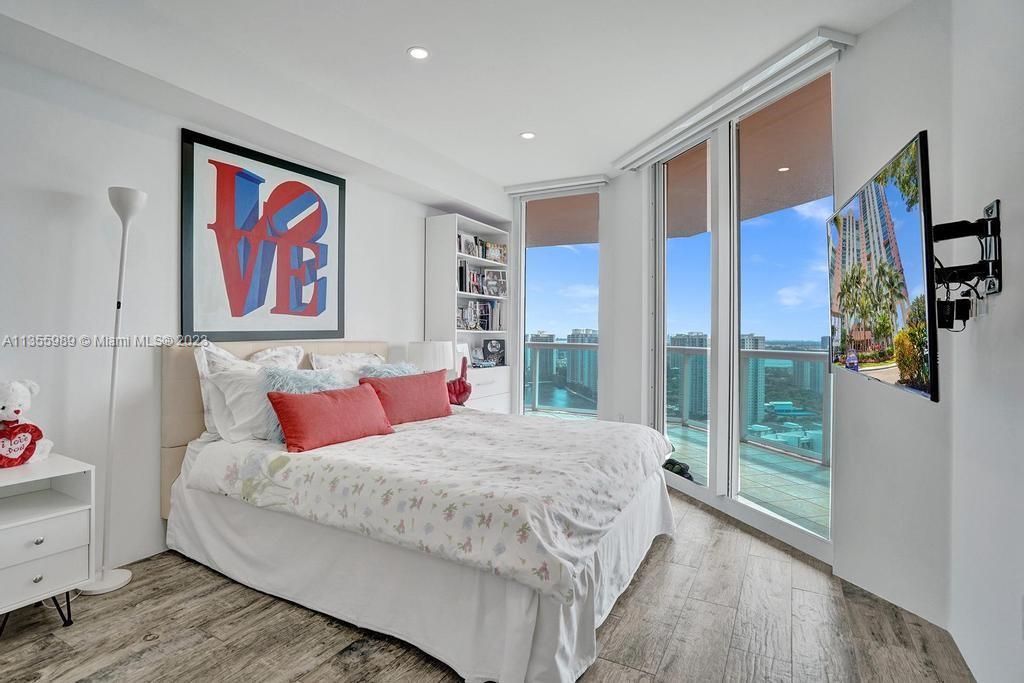 100 HIDDEN BAY CONDO - Residential