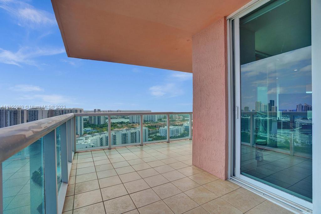 100 HIDDEN BAY CONDO - Residential