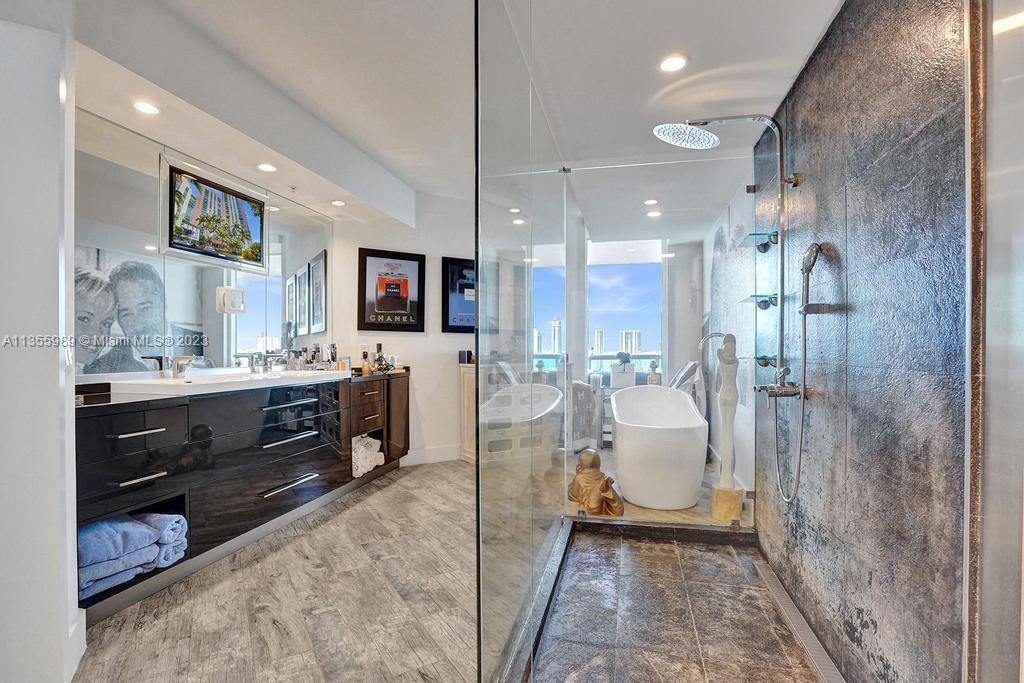 100 HIDDEN BAY CONDO - Residential