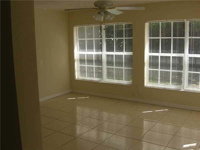 MELROSE PARK SEC 8 39-36 - Residential Lease