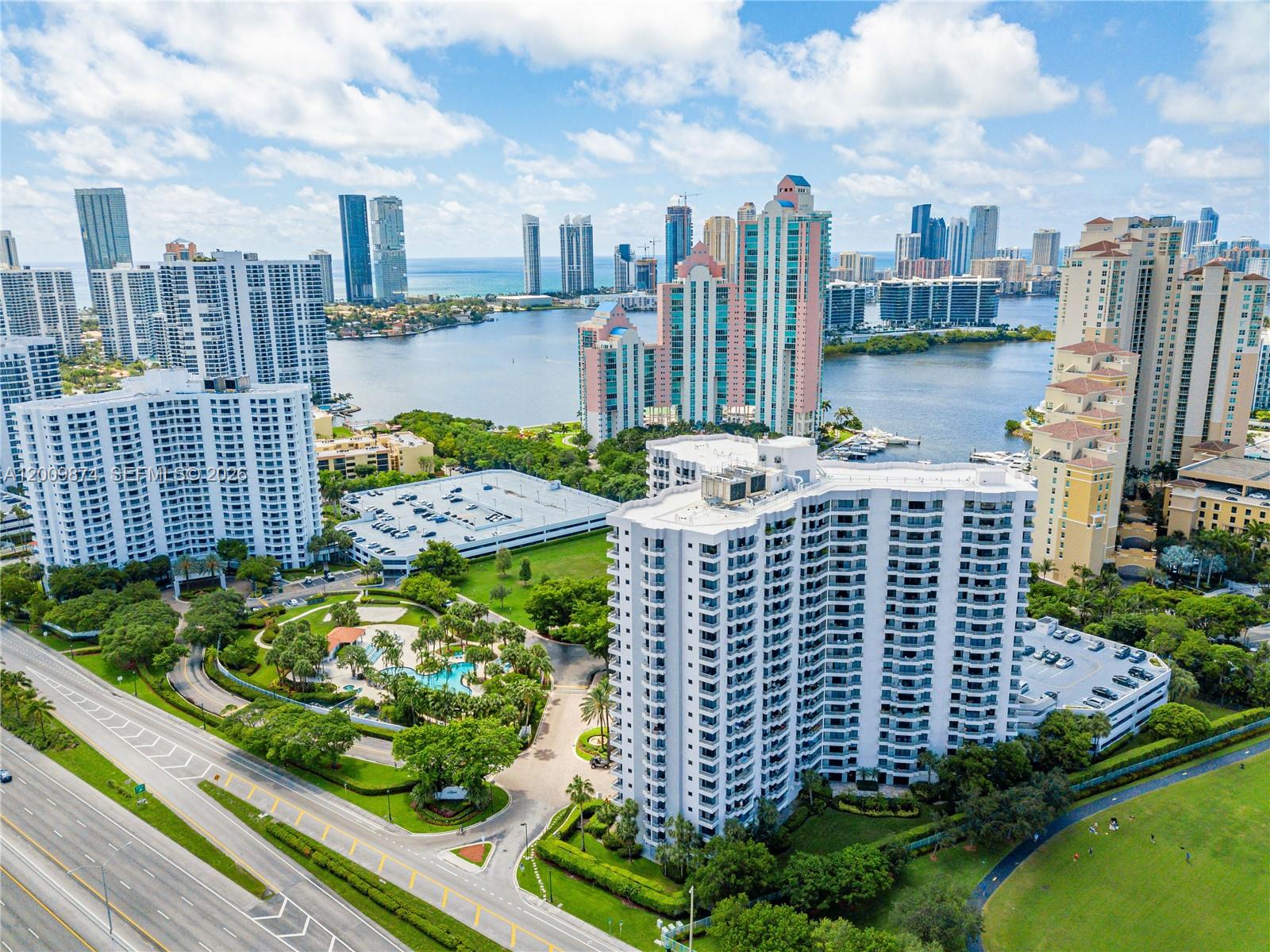 PARC CENTRAL SOUTH - Residential