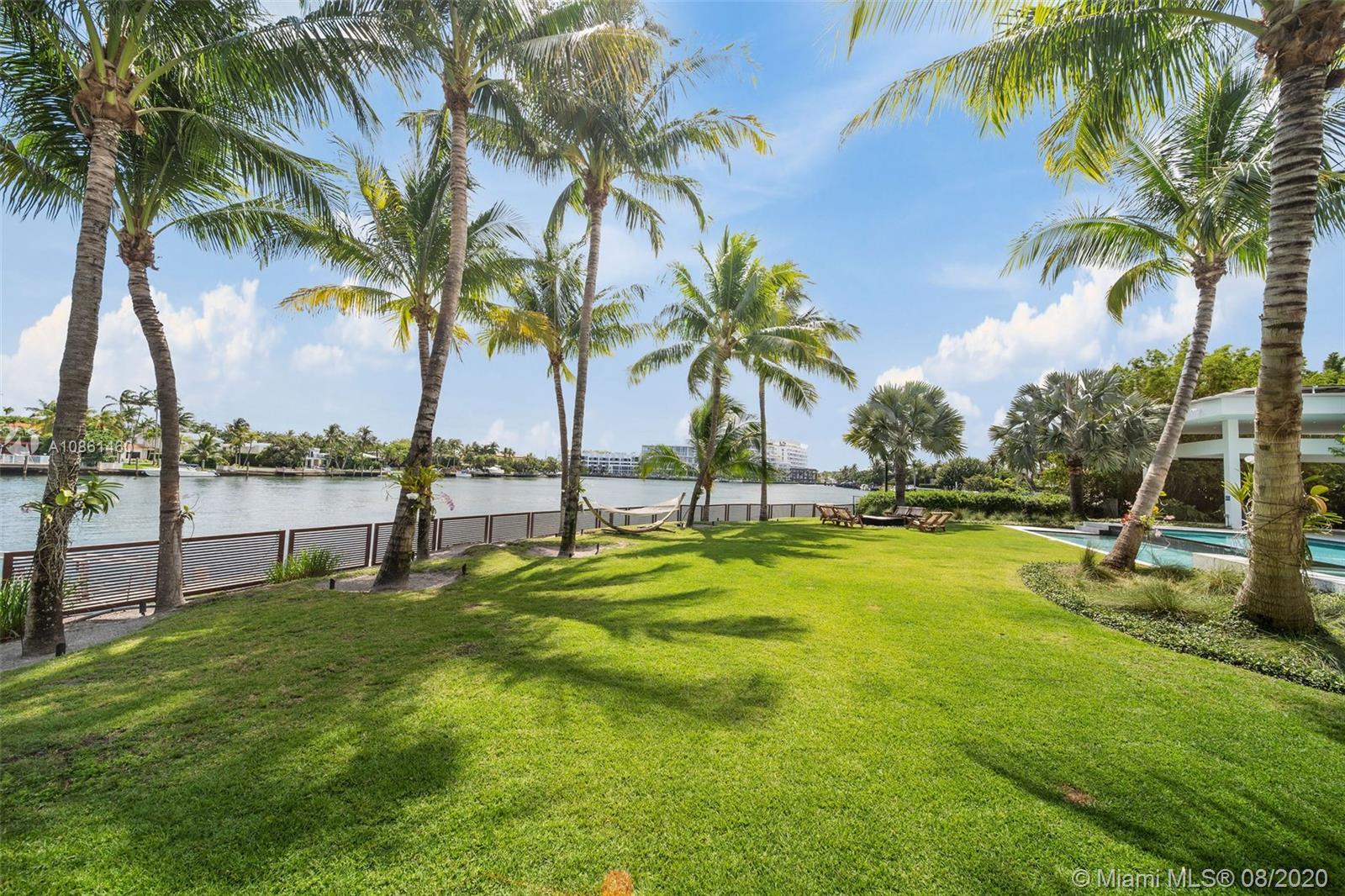 SURPRISE POINT - Residential