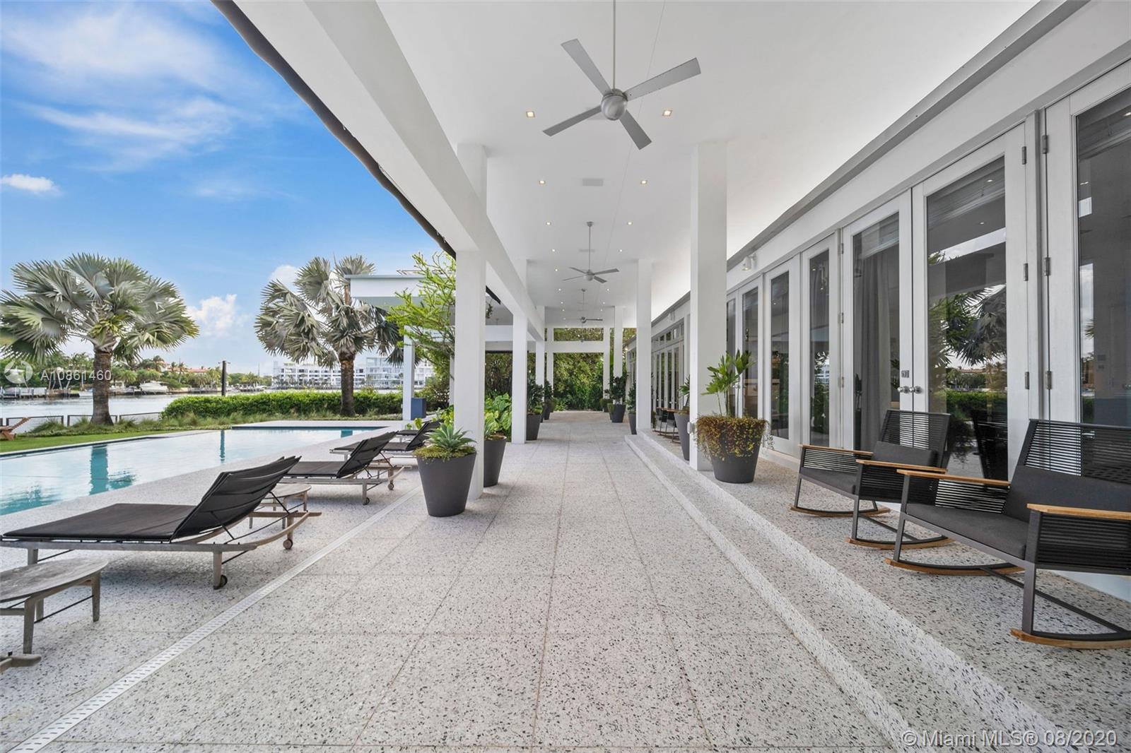 SURPRISE POINT - Residential