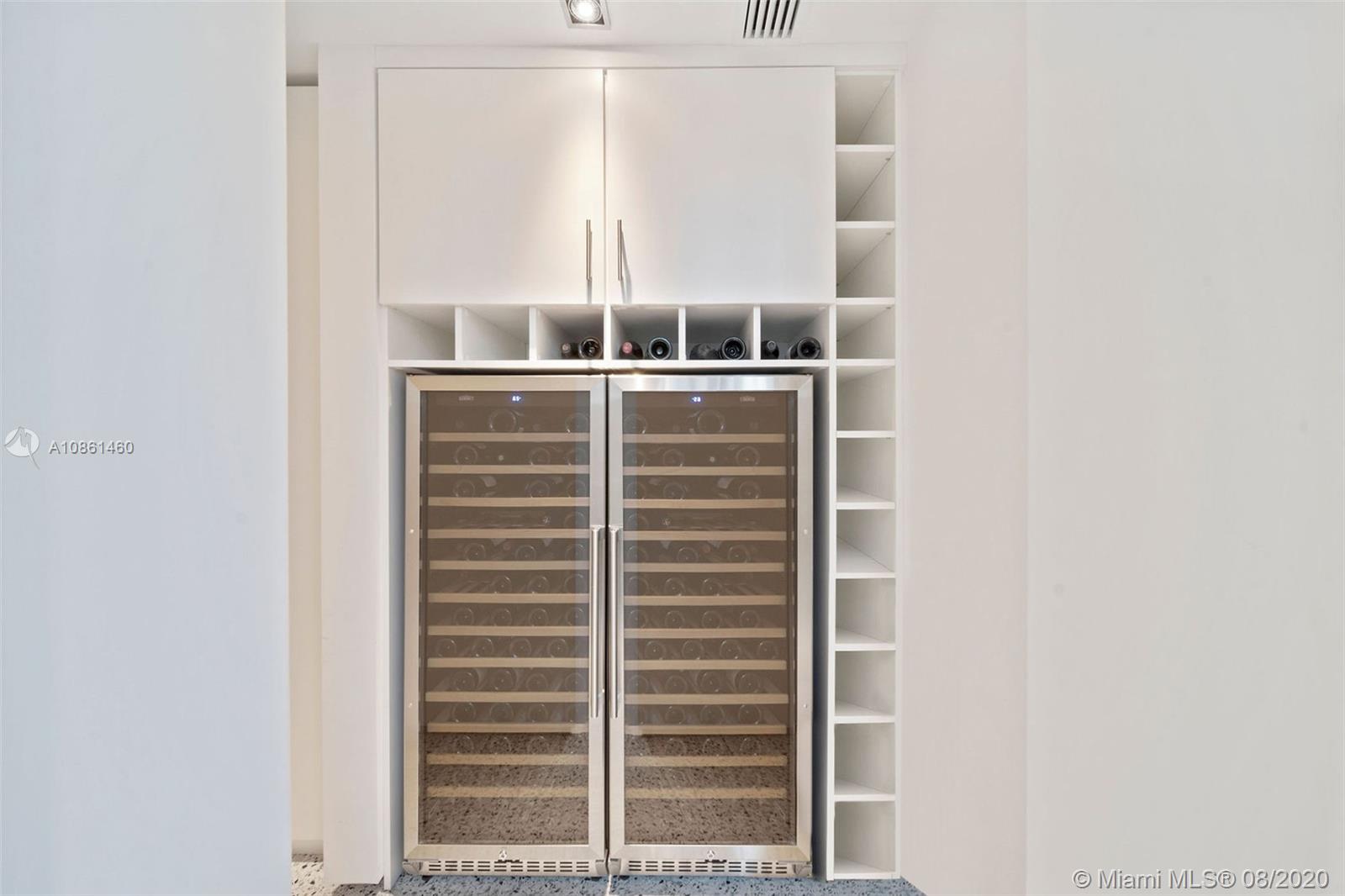 SURPRISE POINT - Residential