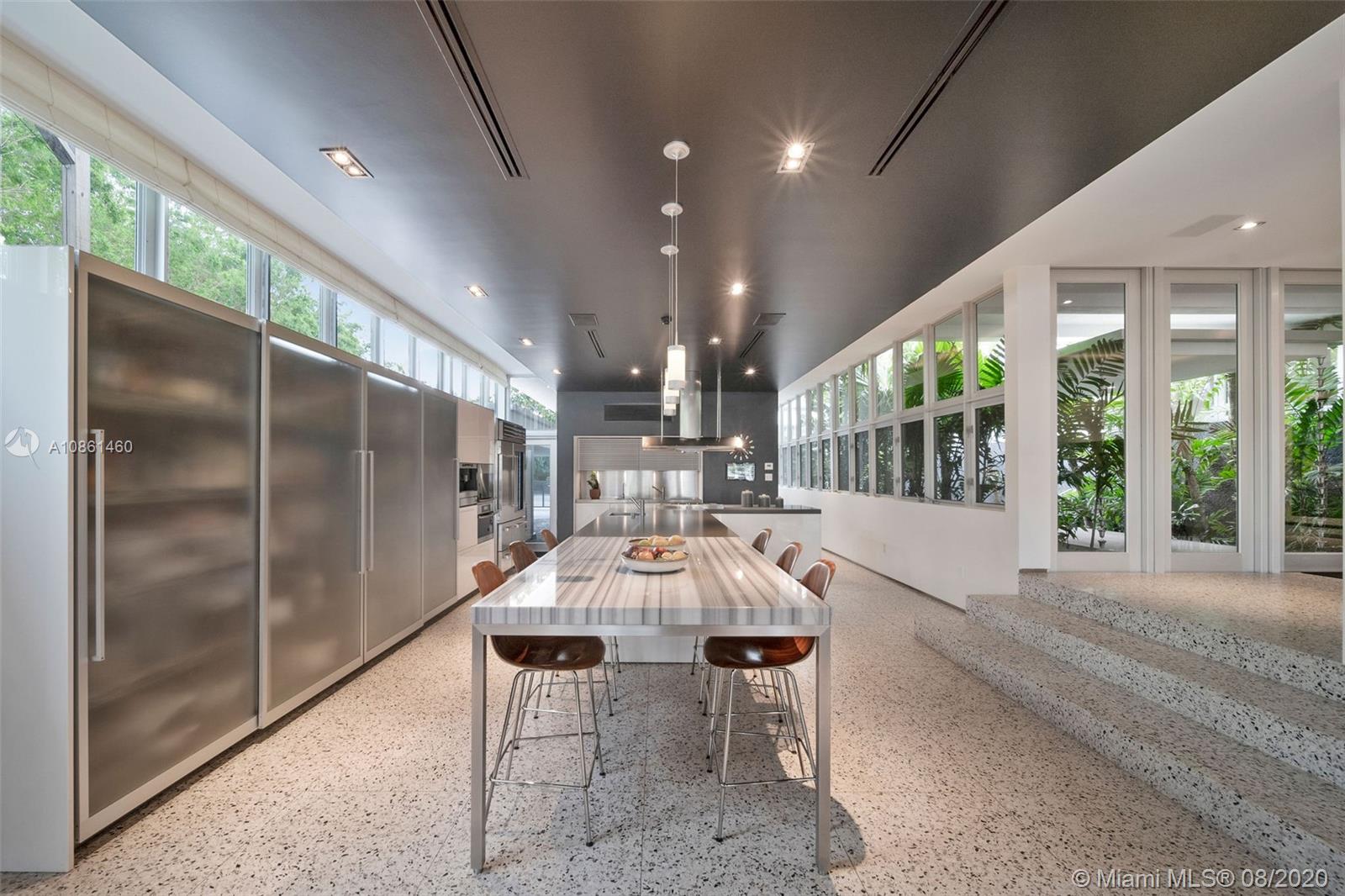 SURPRISE POINT - Residential