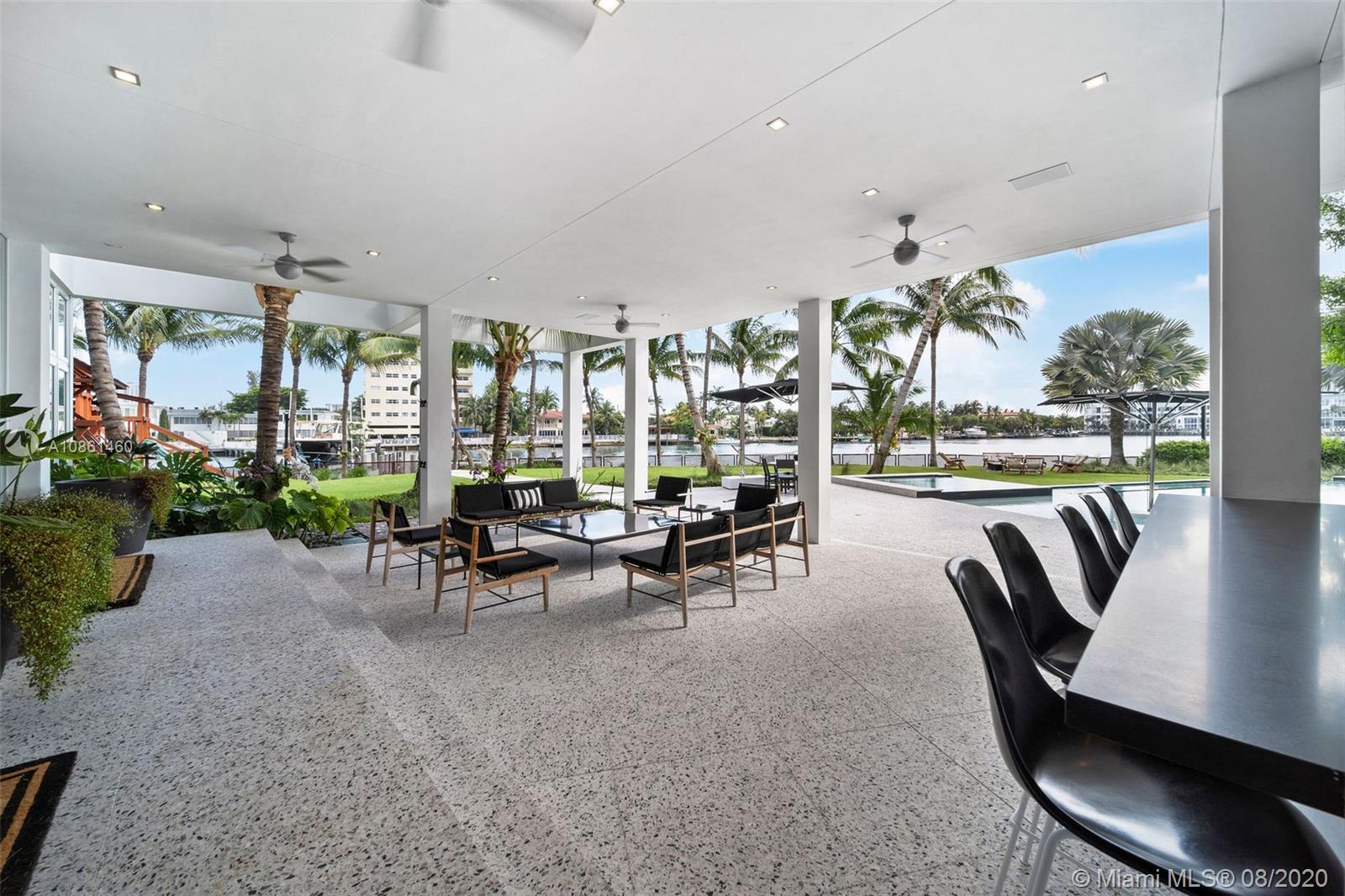 SURPRISE POINT - Residential