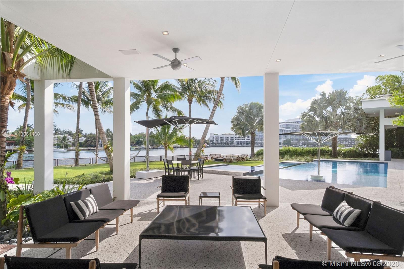 SURPRISE POINT - Residential