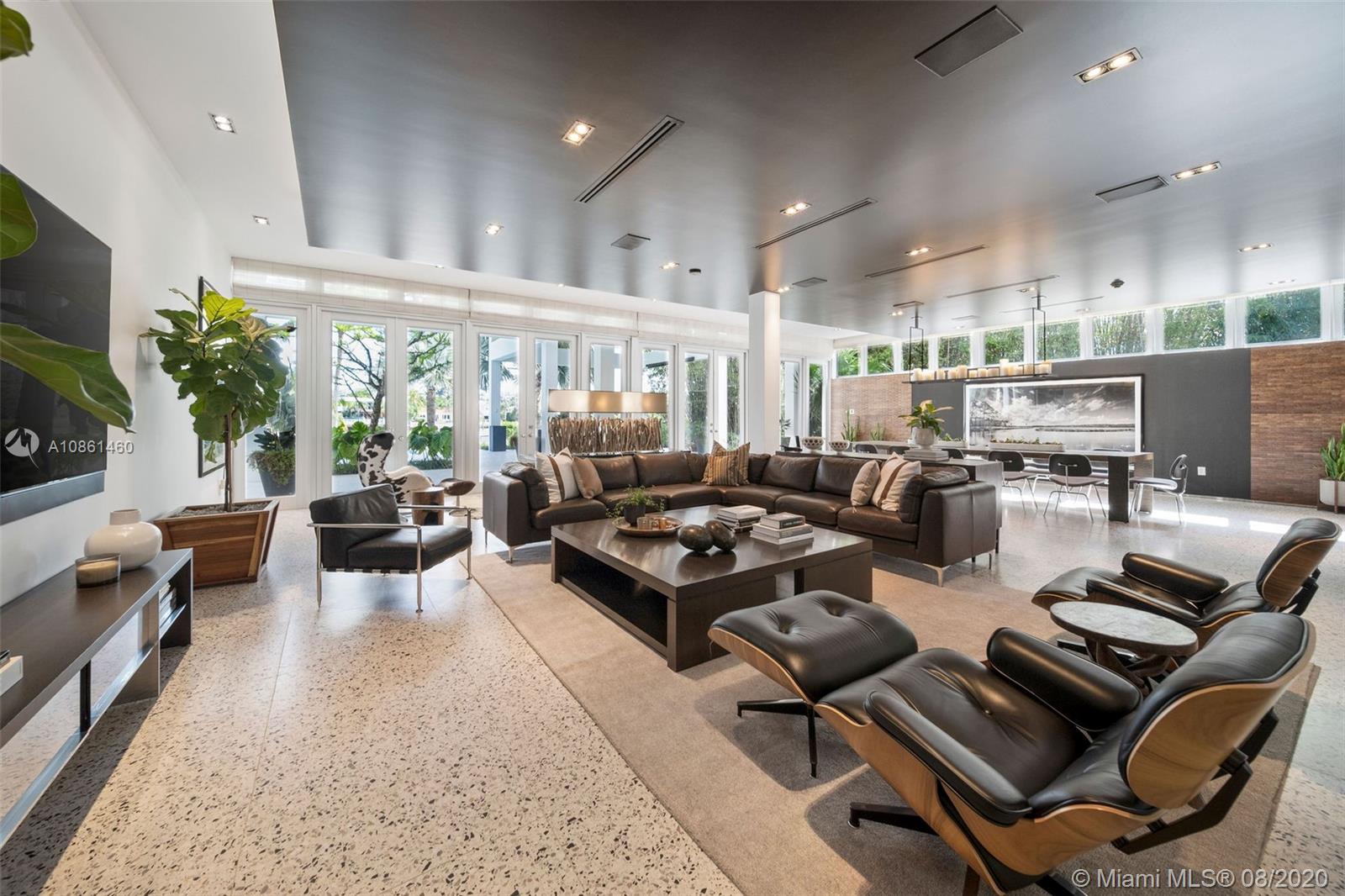 SURPRISE POINT - Residential