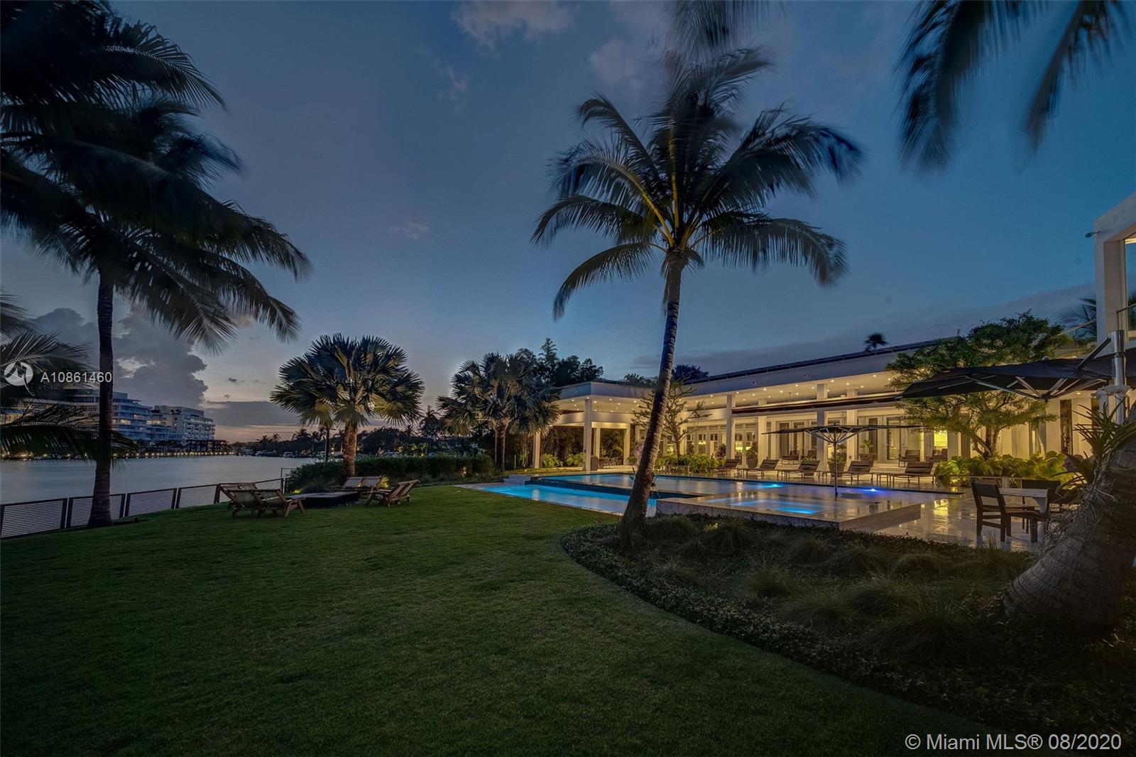 SURPRISE POINT - Residential