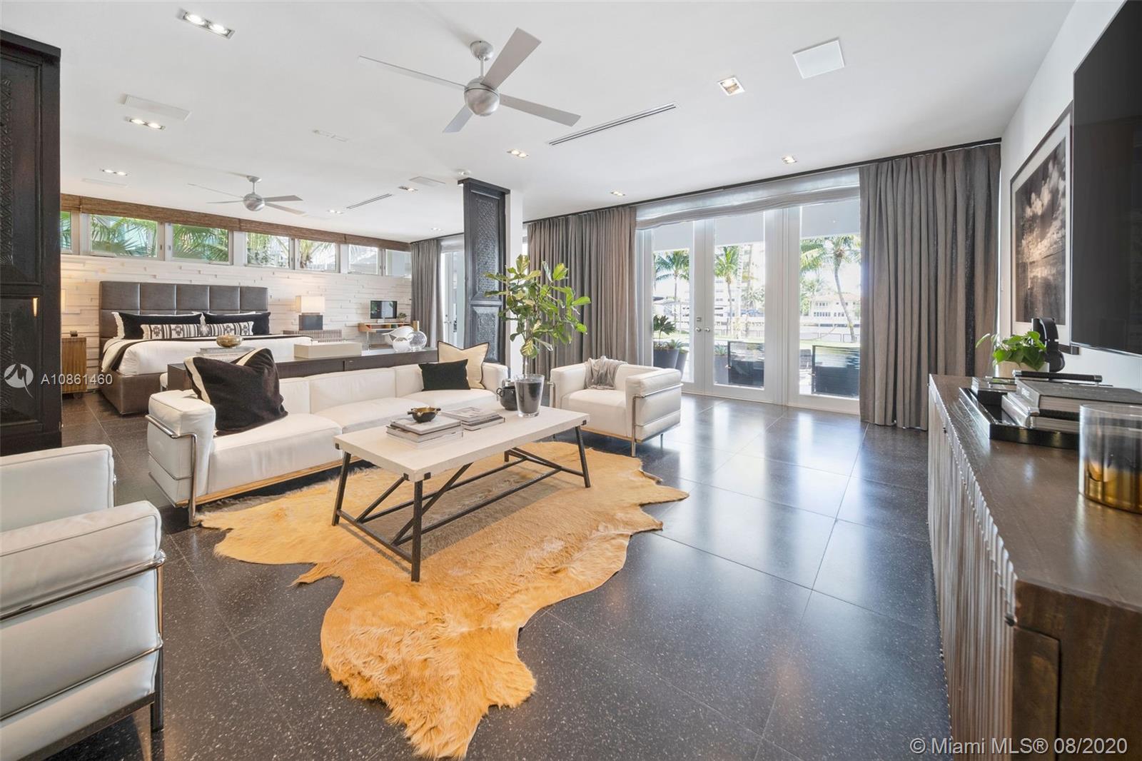 SURPRISE POINT - Residential