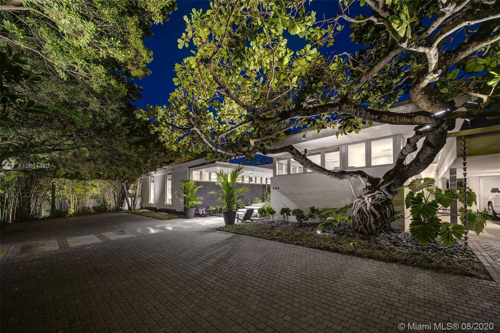 SURPRISE POINT - Residential