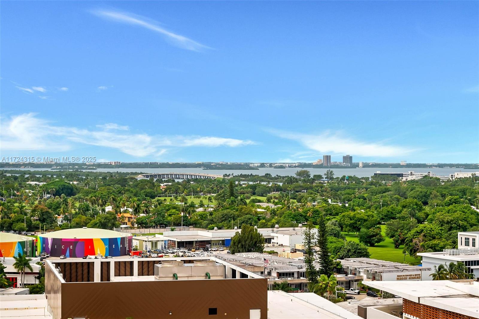 Roney Palace - Residential Lease