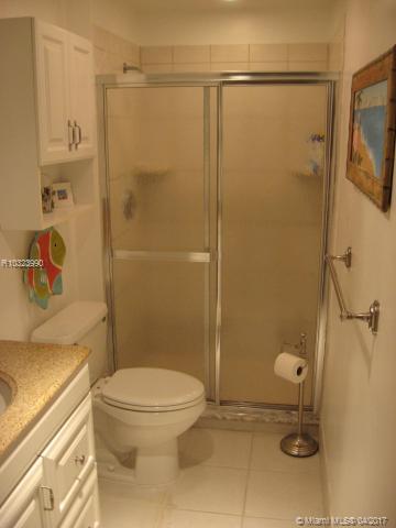 MILES GRANT CONDO 1 - Residential