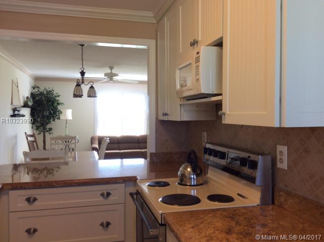 MILES GRANT CONDO 1 - Residential