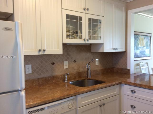 MILES GRANT CONDO 1 - Residential