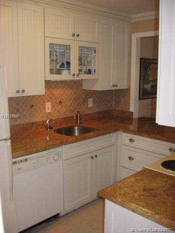 MILES GRANT CONDO 1 - Residential