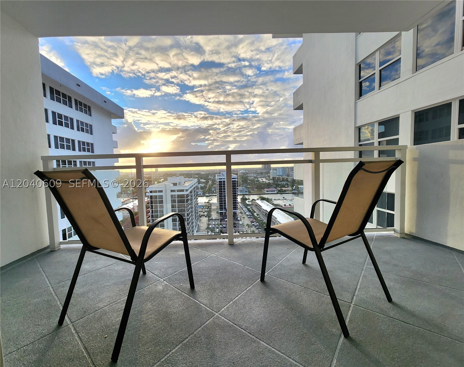 2030 S Ocean Dr 1901