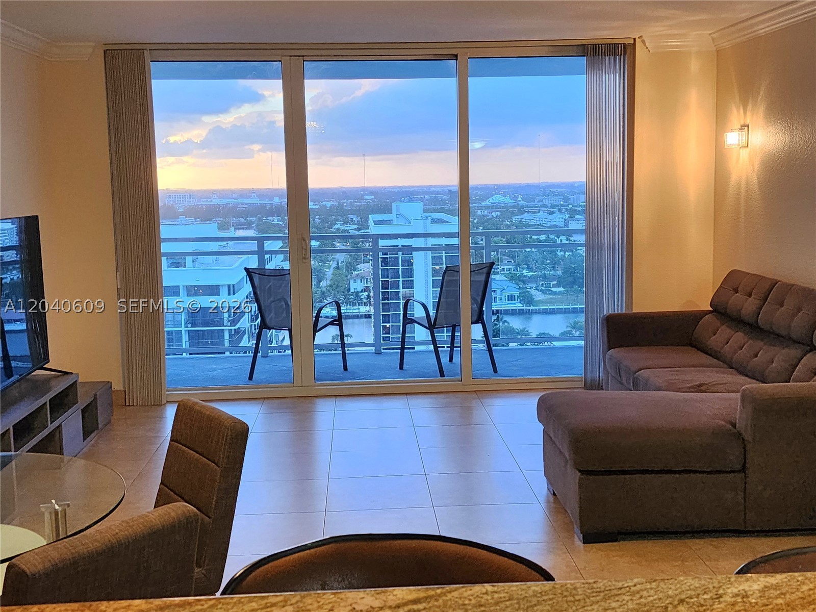 2030 S Ocean Dr 1901