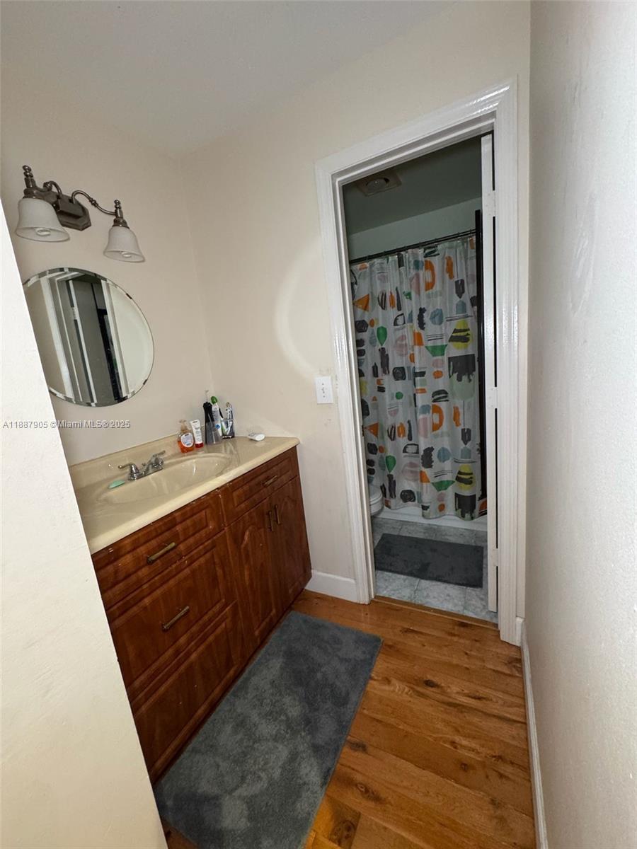 SPRINGTREE LAKES - Residential