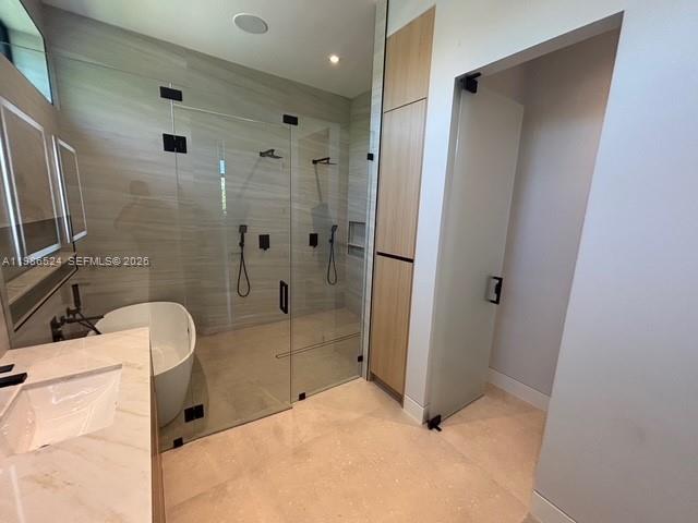 AVIATION COUNTRY CLUB 1ST - Residential