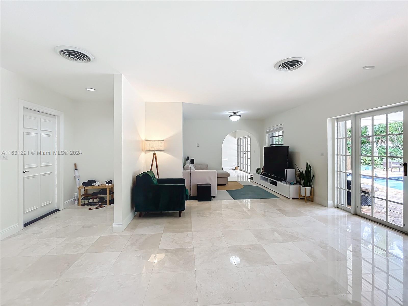 KENDAL GREEN HOMESITE - Residential