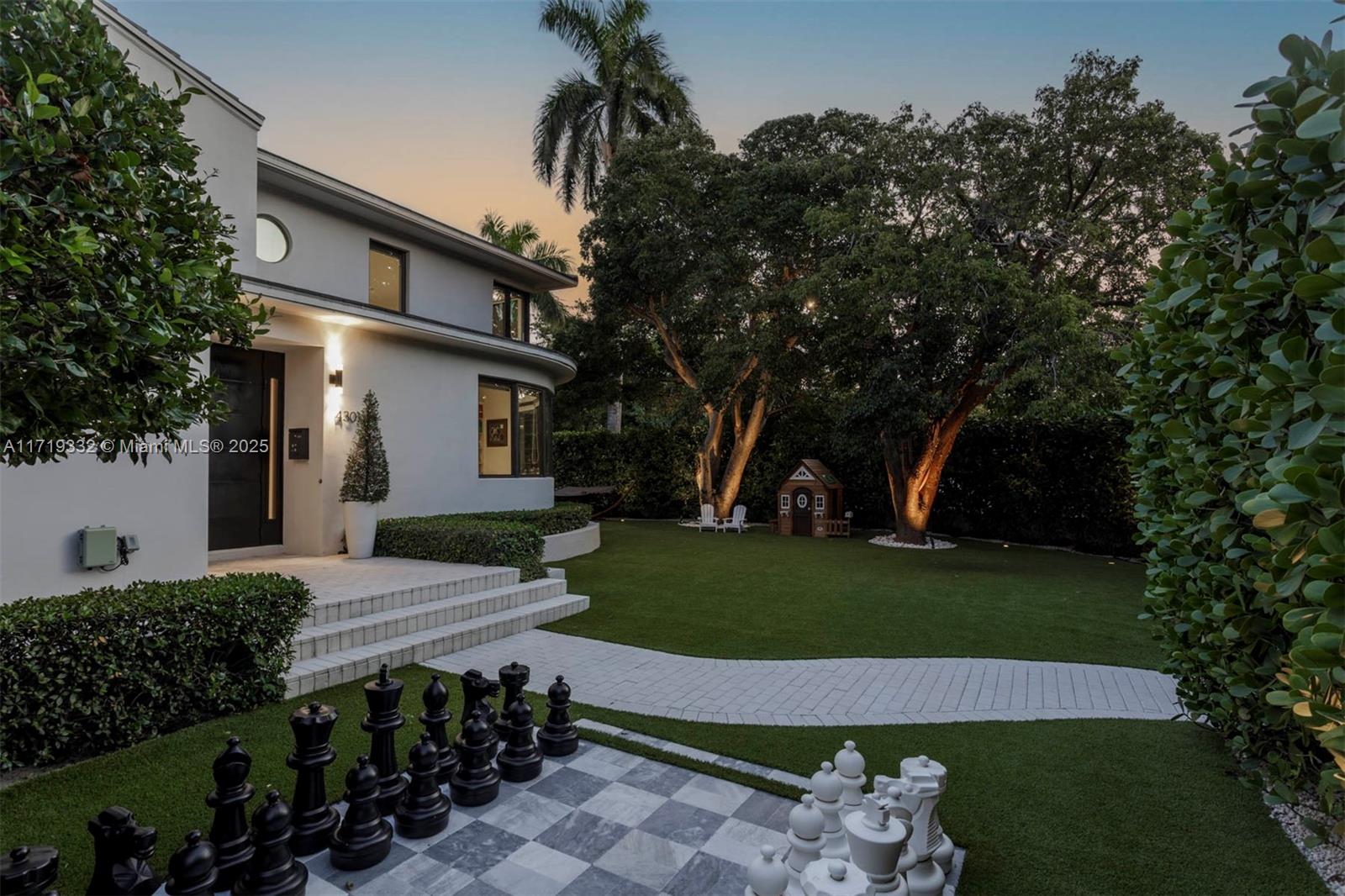 NAUTILUS EXTENSION 5TH - Residential