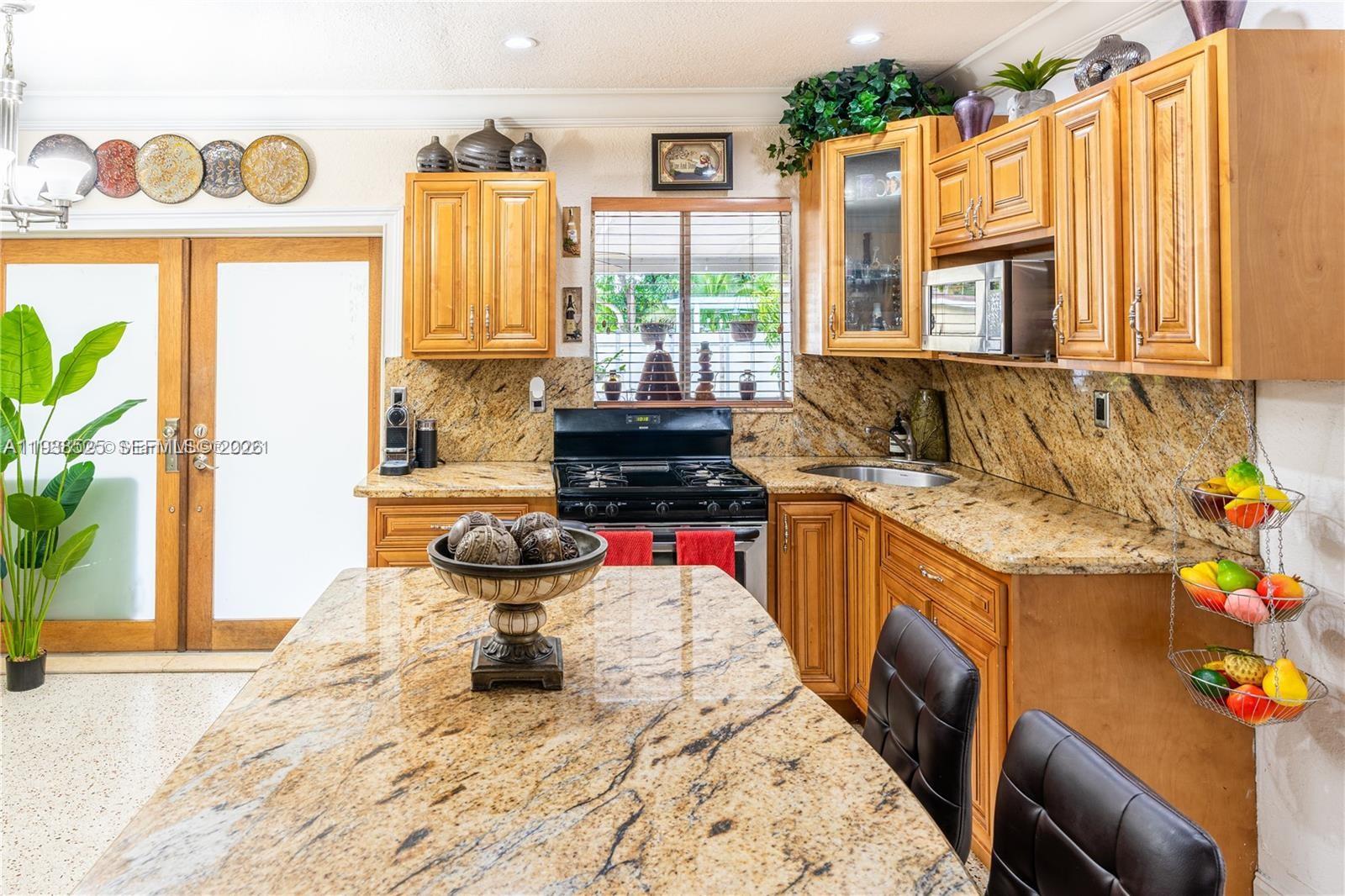 TAMIAMI ACRES PLAN 1 - Residential