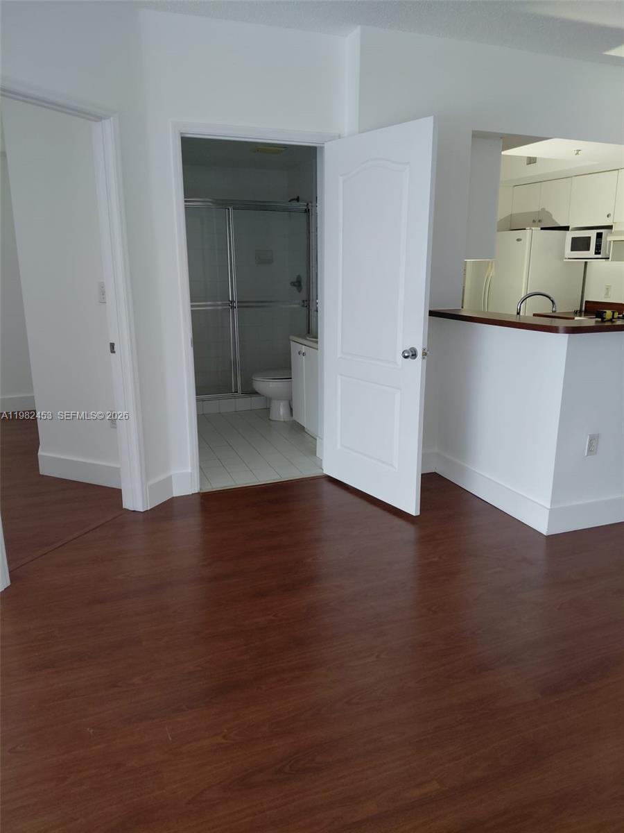 BLUE LAGOON CONDO - Residential Lease