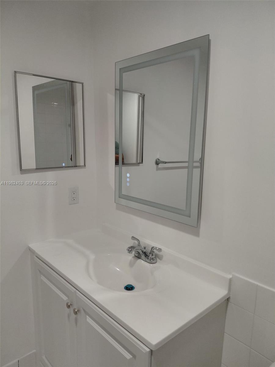 BLUE LAGOON CONDO - Residential Lease
