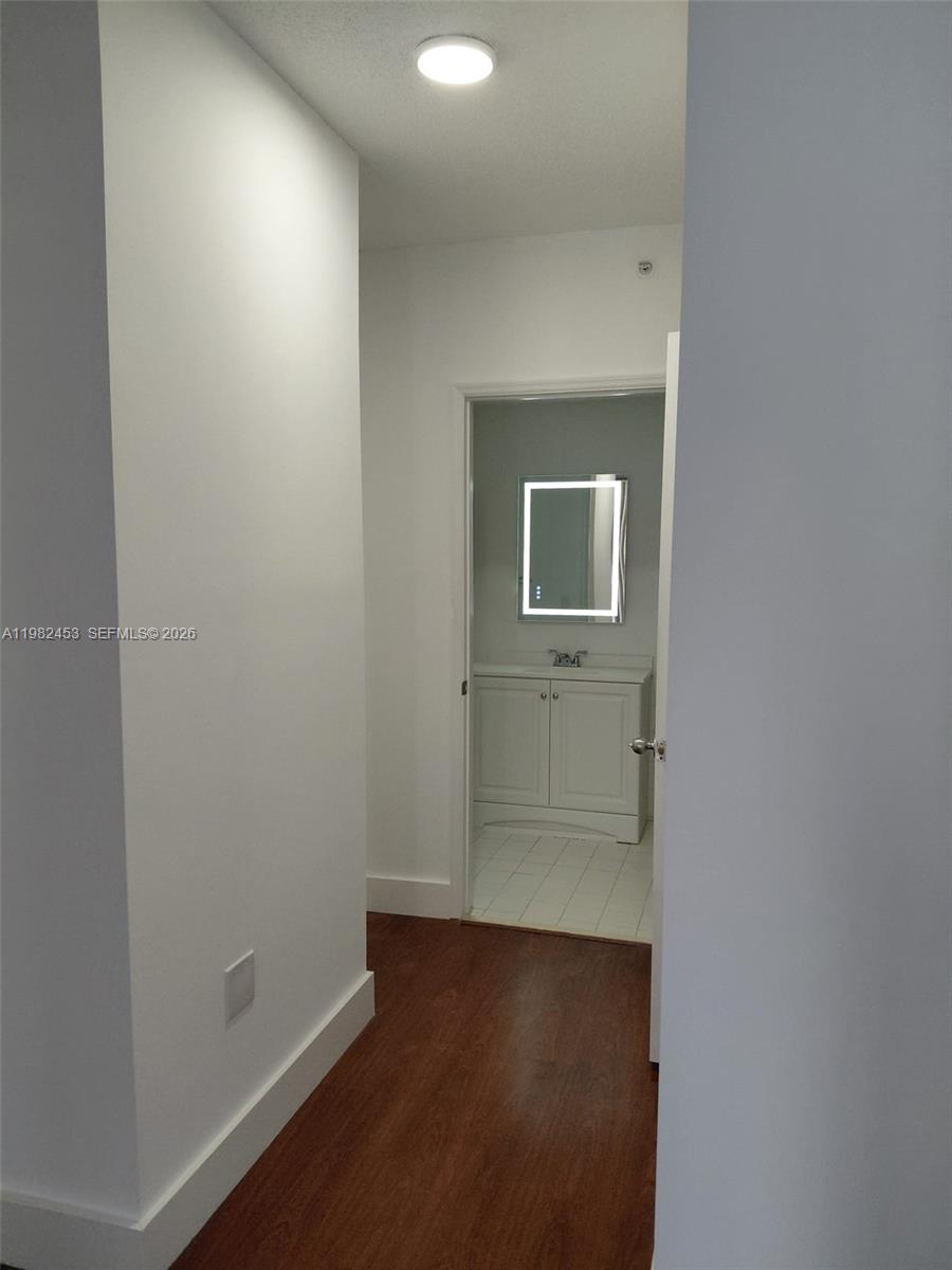BLUE LAGOON CONDO - Residential Lease