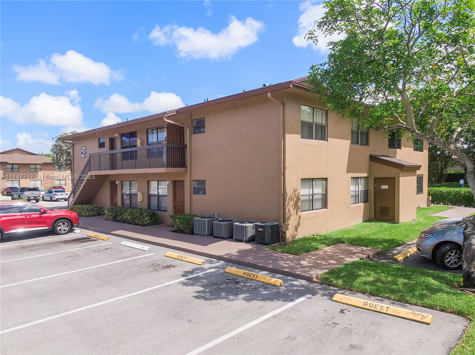 WINDING LAKE AT WELLEBY C - Residential