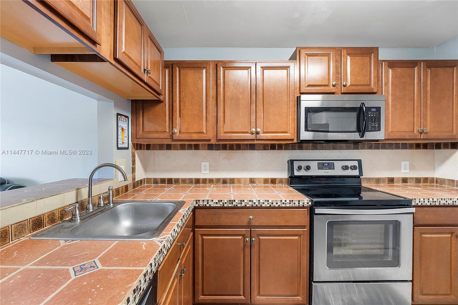 WINDING LAKE AT WELLEBY C - Residential