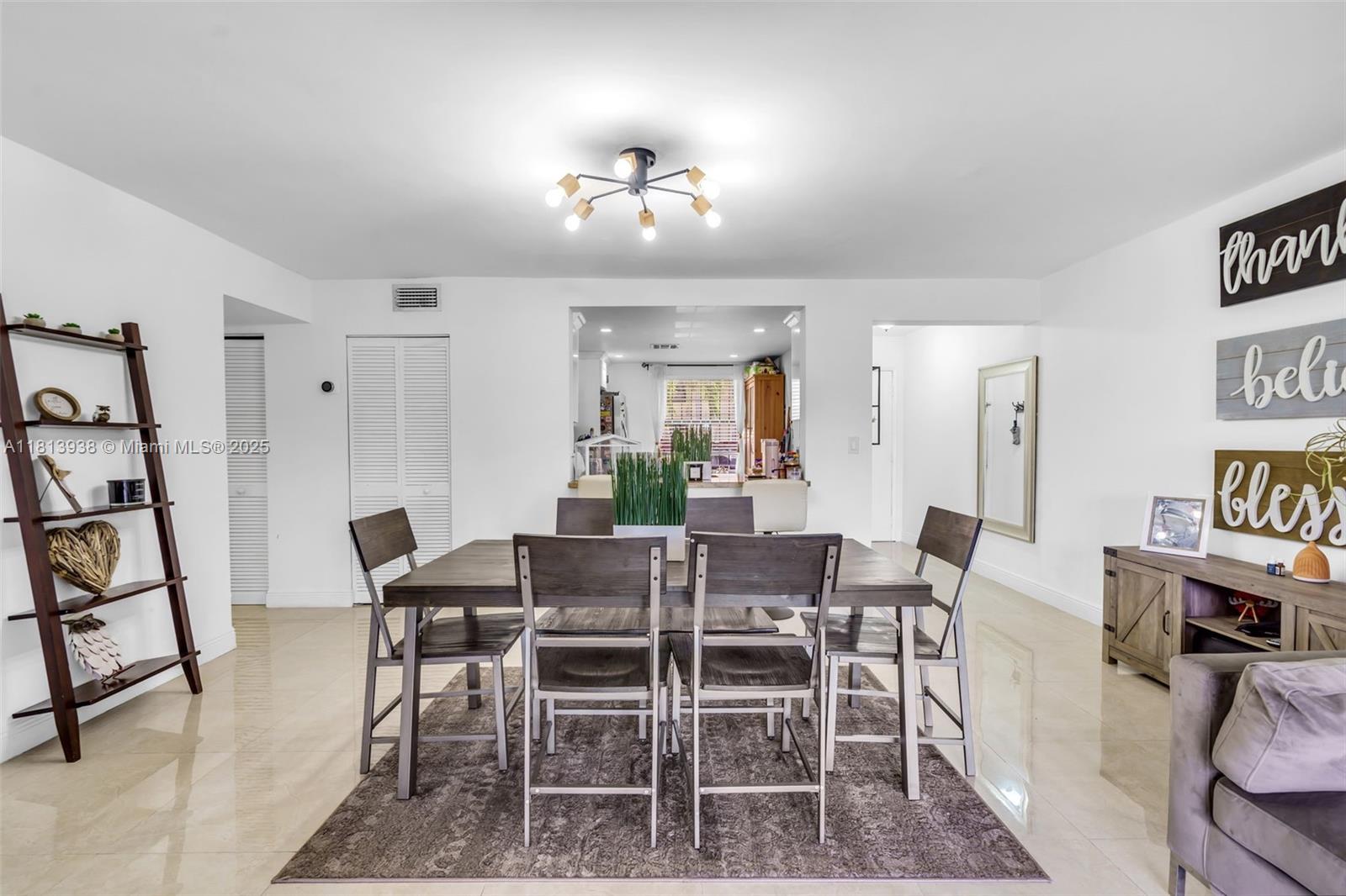 INDIAN SUMMER VILG CONDO - Residential Lease