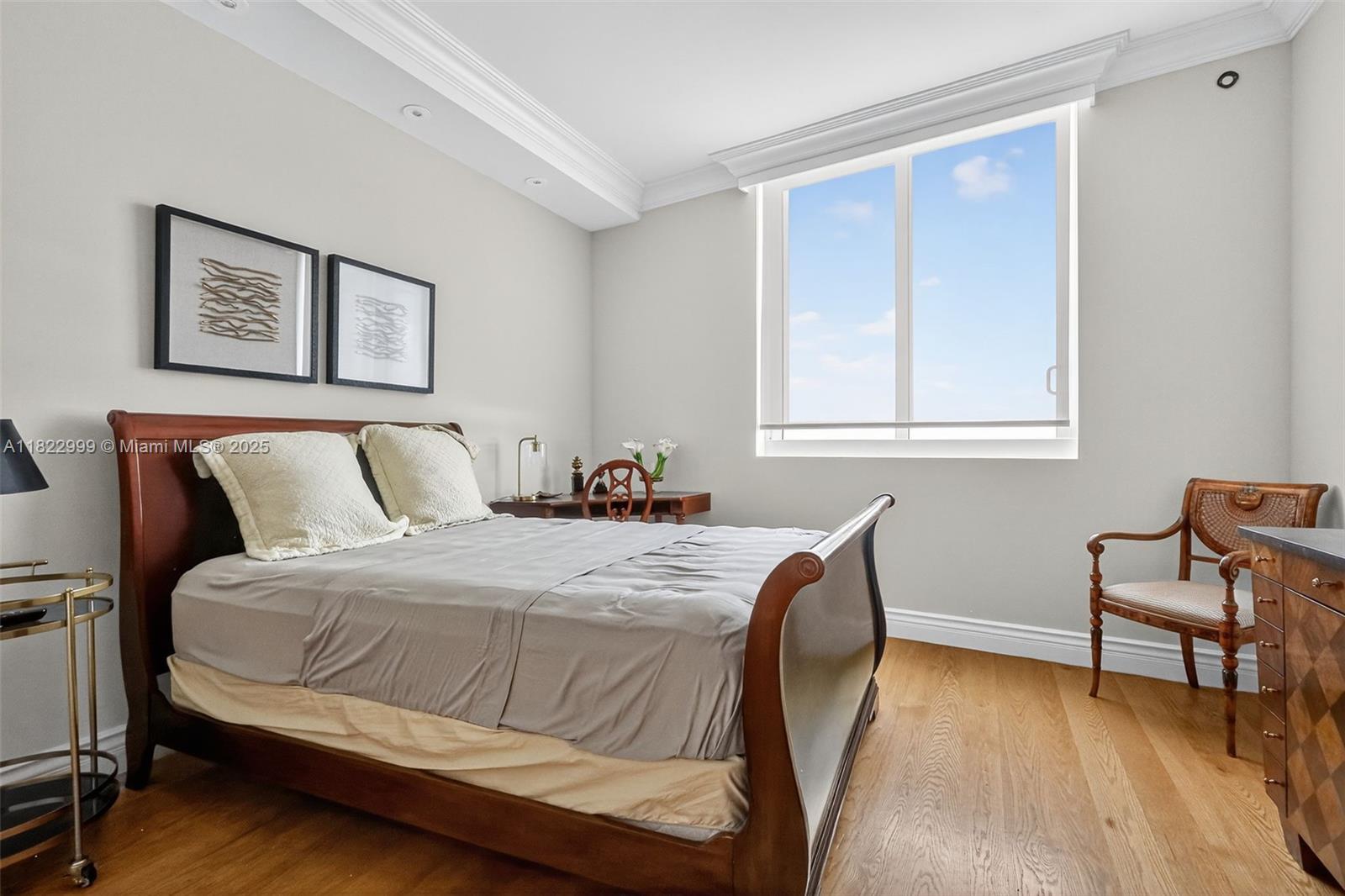 TOWERS OF PORTO VITA-NORT - Residential Lease