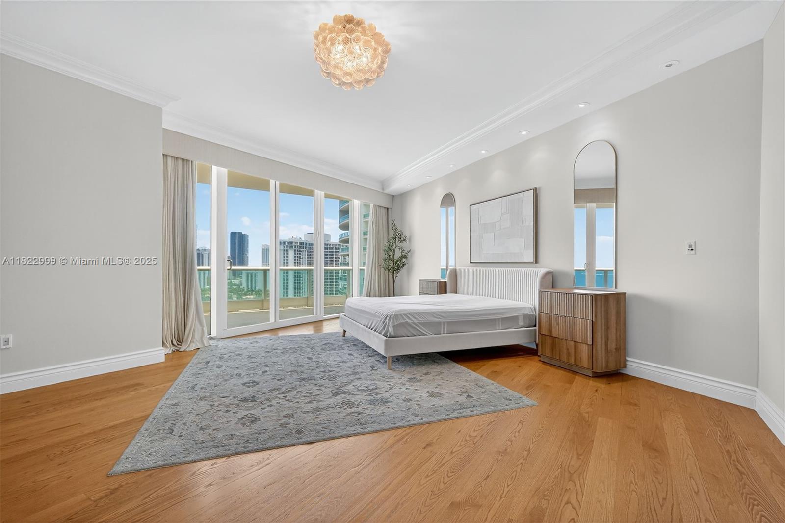 TOWERS OF PORTO VITA-NORT - Residential Lease