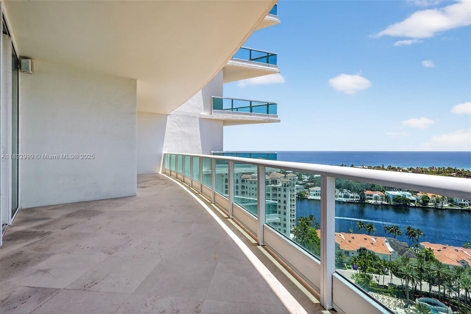 TOWERS OF PORTO VITA-NORT - Residential Lease