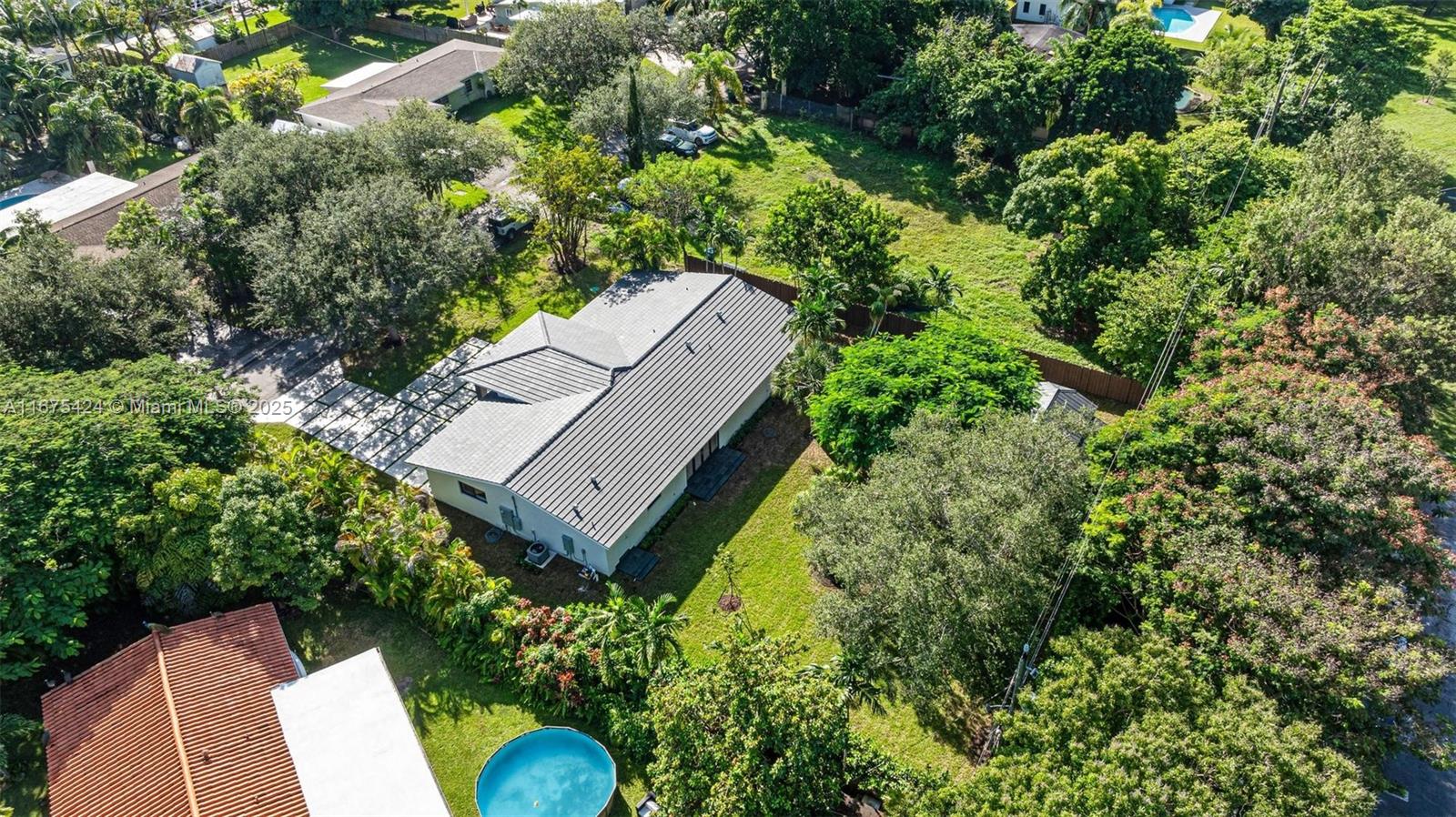 SUNILAND MANOR 1ST ADDN - Residential