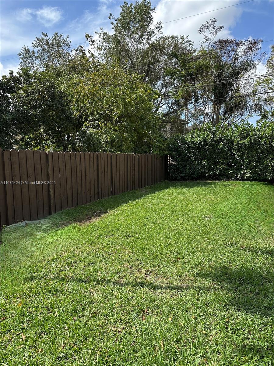 SUNILAND MANOR 1ST ADDN - Residential