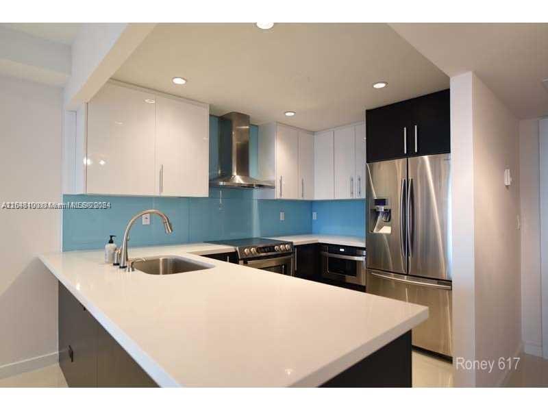 RONEY PALACE CONDO - Residential Lease