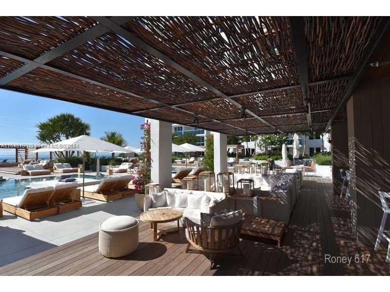 RONEY PALACE CONDO - Residential Lease